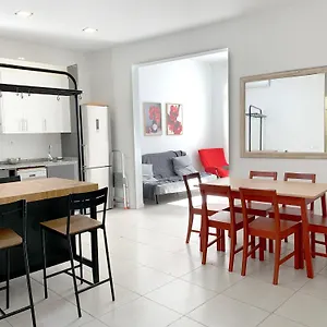 https://marbarcelona-apartments-mas.topbarcelonahotels.com